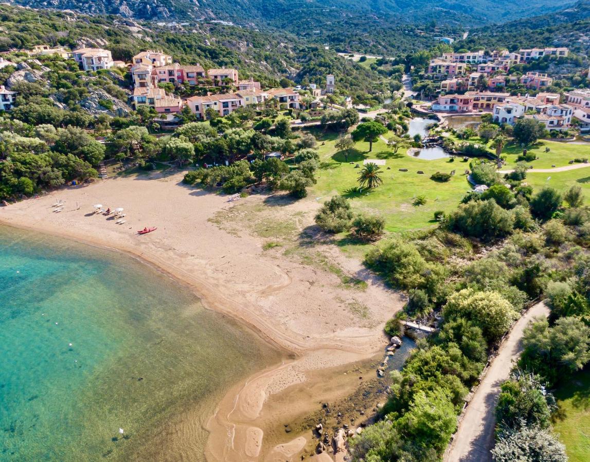 Residence Con Piscina A Liscia Di Vacca, 350 Mt Dal Mare, 3 Km Da Porto Cervo Eksteriør billede