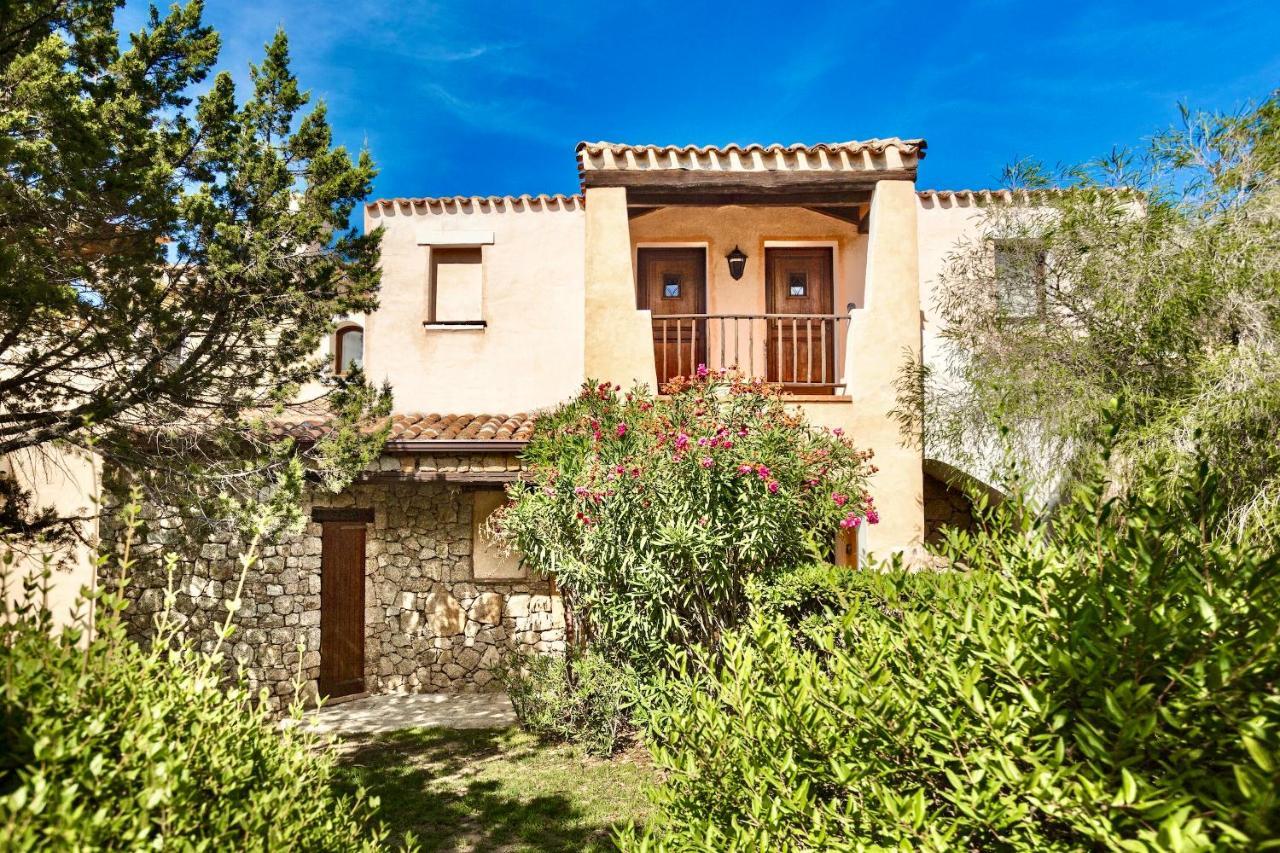 Residence Con Piscina A Liscia Di Vacca, 350 Mt Dal Mare, 3 Km Da Porto Cervo Eksteriør billede