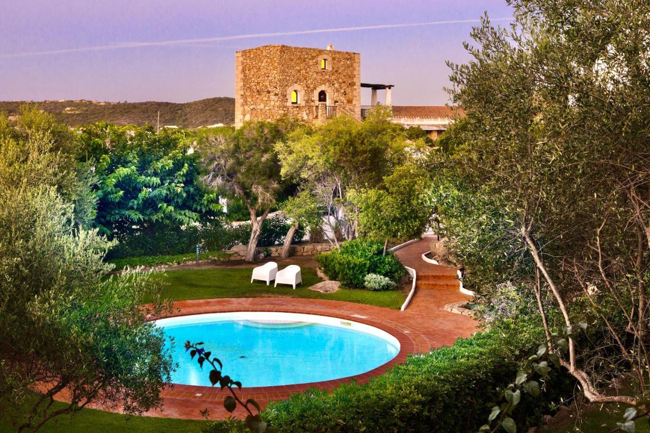 Residence Con Piscina A Liscia Di Vacca, 350 Mt Dal Mare, 3 Km Da Porto Cervo Eksteriør billede